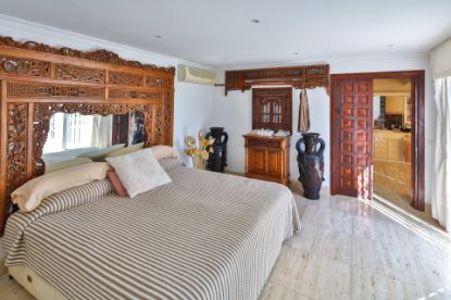 Villa in Estepona West, Estepona resmi