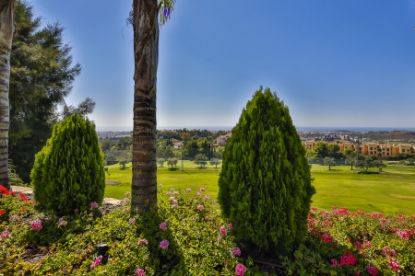 Villa in Los Arqueros, Benahavis resmi