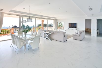 Villa in Los Flamingos Golf, Benahavis resmi