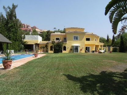 Villa in Fuente del Espanto, Benahavis resmi