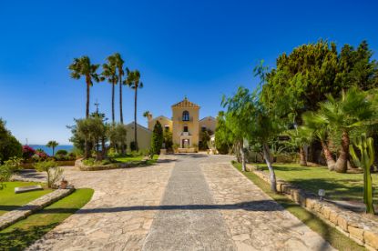 Villa in La Duquesa Golf, Manilva resmi