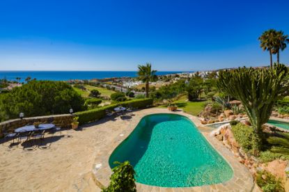 Villa in La Duquesa Golf, Manilva resmi