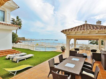 Изображение Villa in Benalmadena Costa, Benalmadena