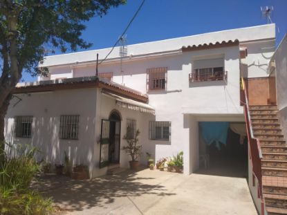 Villa in La Linea de la Concepcion resmi