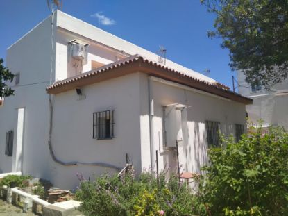 Villa in La Linea de la Concepcion resmi